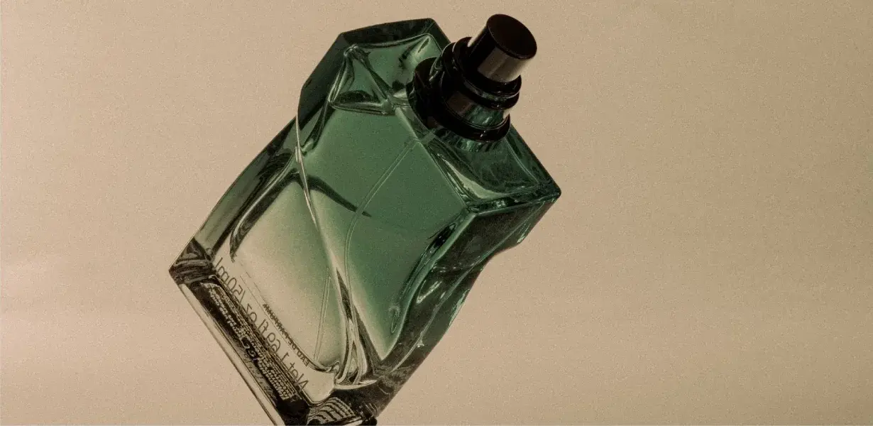 Başkasında Kokanı Değil, Sana Yakışanı Seç