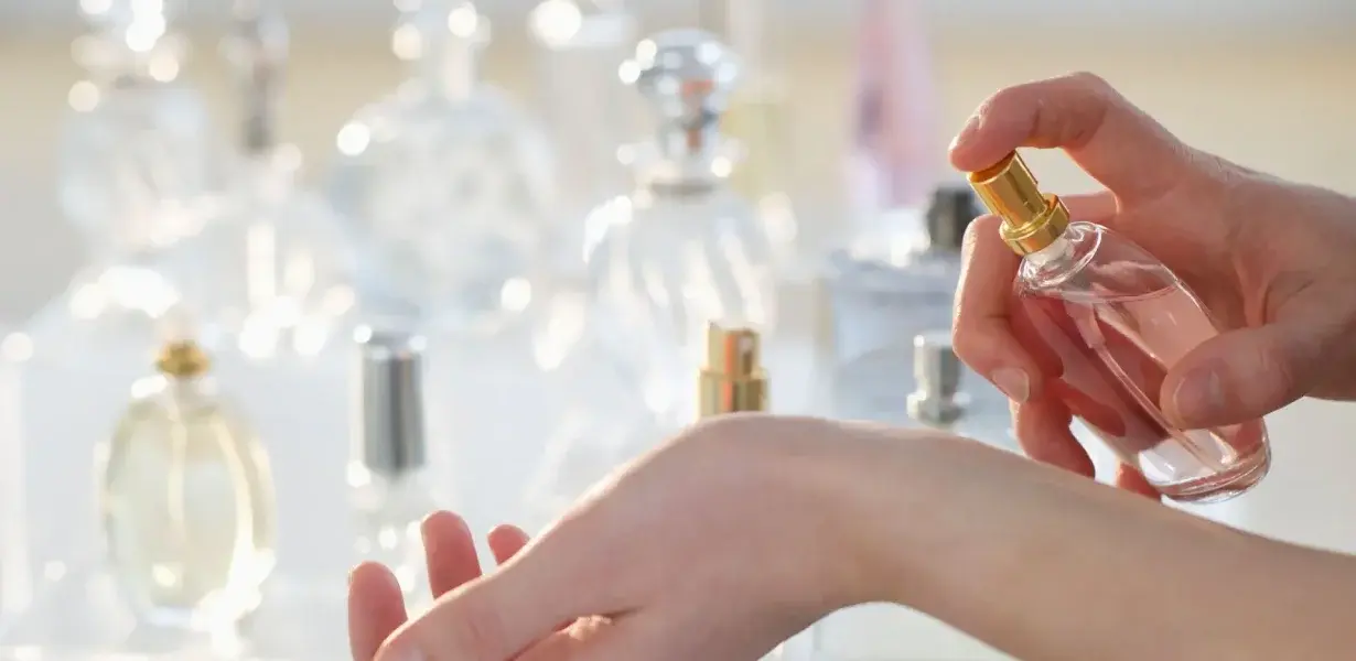 Tüm Kokularla Başeden Parfümler