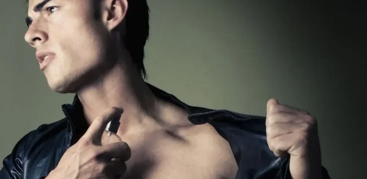 Muhteşem Kokulu Parfümler