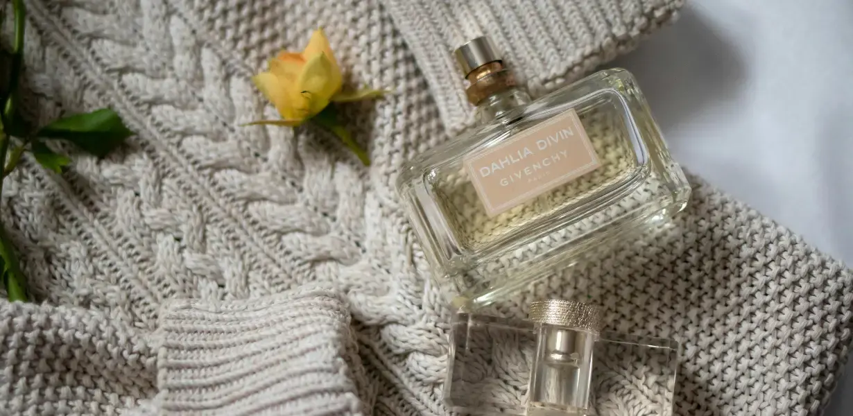 En Kalıcı Parfüm Nasıl Seçilir ve Parfüm Orijinal Mi Anlaşılır