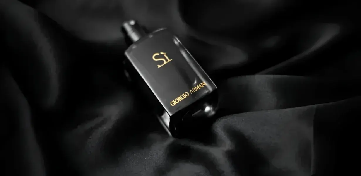 Giorgio Armani Si Intense Edp Kadın Parfüm 