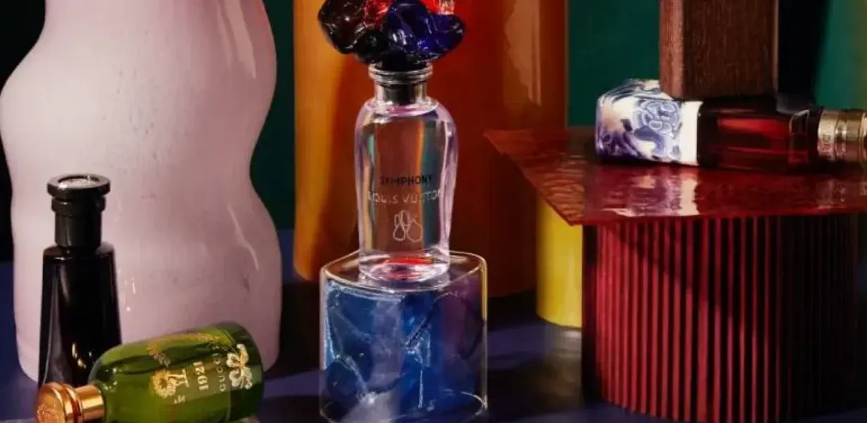 Bir Parfüm Şişesi Neden Bu Kadar Hatırlanır? Tasarımın Gücü