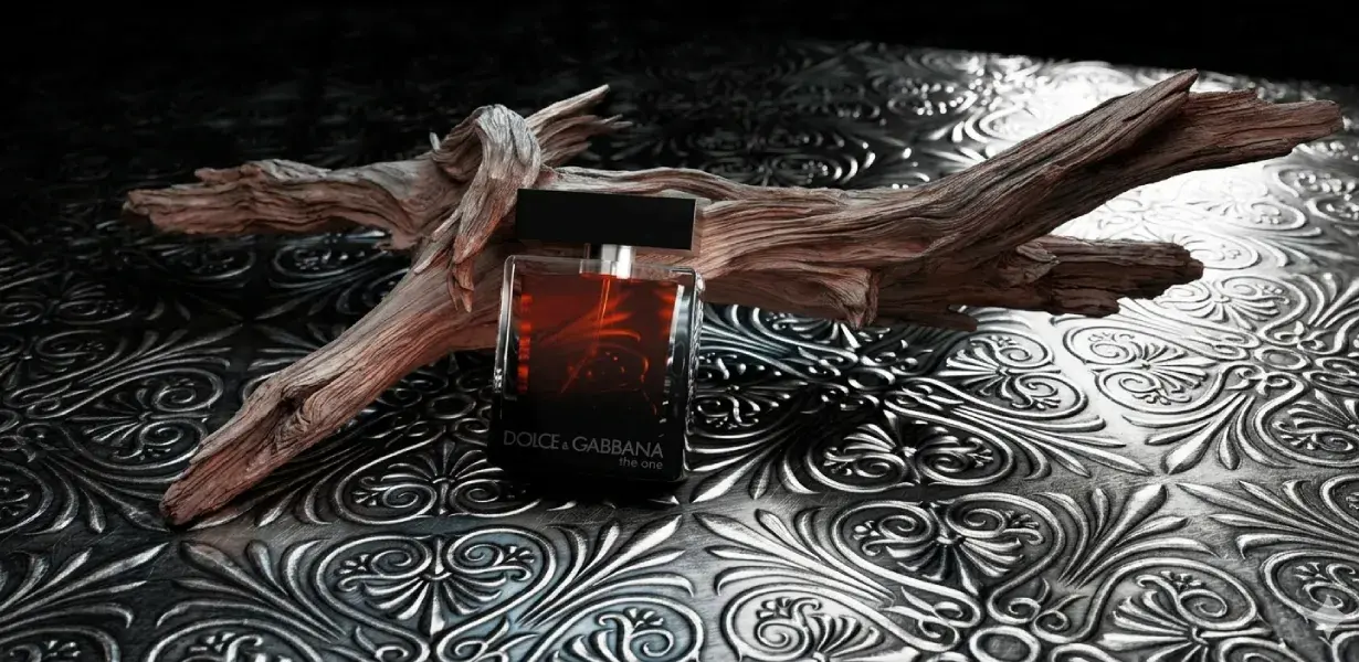 Orjinal Parfüm Dünyasında Akıllı Seçimler: Kalite ve Ekonominin Buluşma Noktası