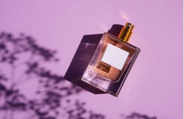 Afrodizyak Etkili Parfümler: Cazibenin Gizli Silahı