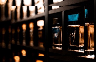 Erkek Parfüm, Kadın Parfüm, Kalıcı Parfüm ve Orjinal Parfüm: Parfüm Seçerken Nelere Dikkat Edilmeli?